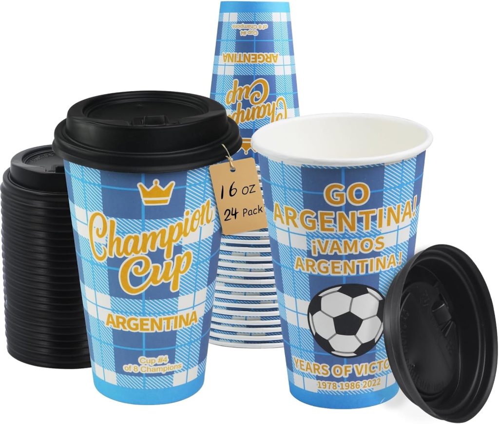 Disposable coffee cup with lid